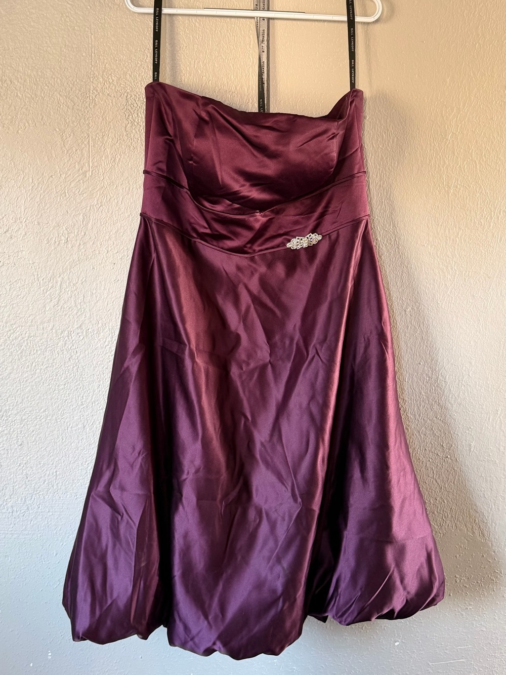 Bill Levkoff Burgundy Satin Strapless Dress woman’s Plus Size 16